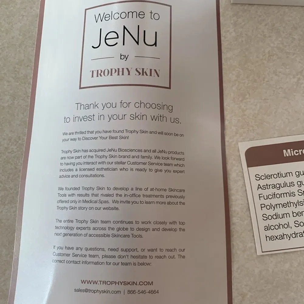 JeNu Plus Ultrasonic Infusion with 1 ounce microsphere infusion gel new on cubes